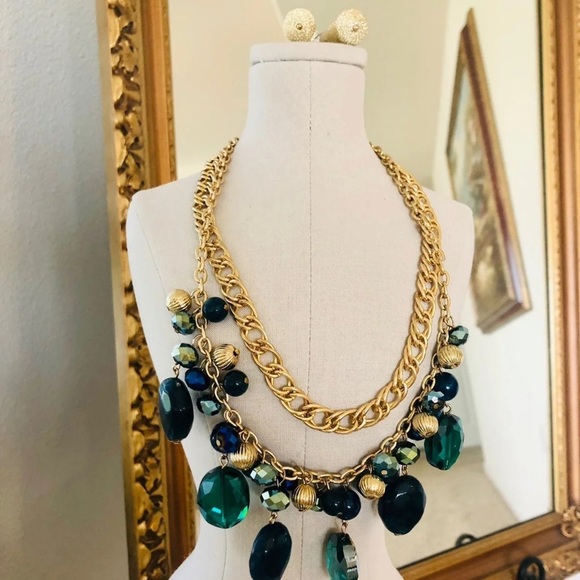 Vintage Blue Crystal Necklace & Gold Wrap Earrings 💙 - Picture 12 of 12